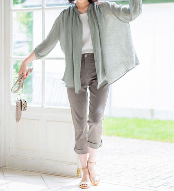 BELLUNA（ベルーナ）の「スラブ素材ギャザーデザインブラウス（ブラウス）」｜詳細画像