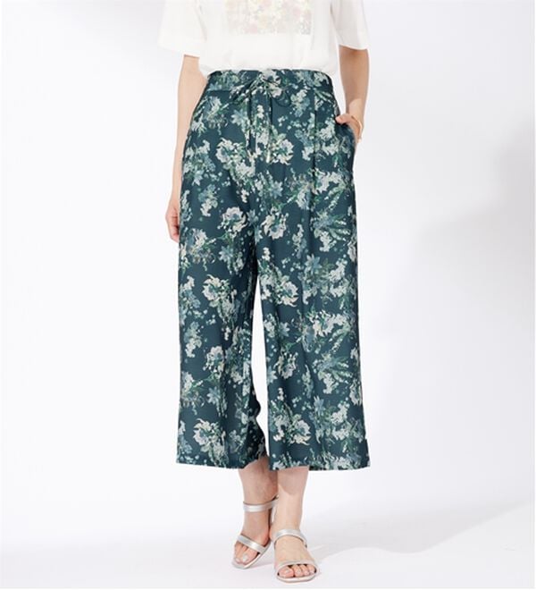 BELLUNA（ベルーナ）の「〈日比谷花壇〉ドロスト使いワイドパンツ（その他パンツ）」｜詳細画像