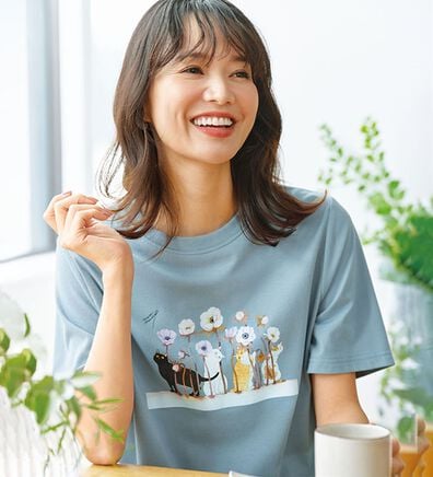 BELLUNA（ベルーナ）の「アーティストコラボねこプリントＴシャツ（カットソー）」