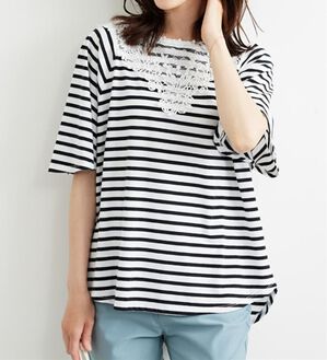 BELLUNA（ベルーナ）の「レース使いポンチョデザインプルオーバー（カットソー）」｜黒系