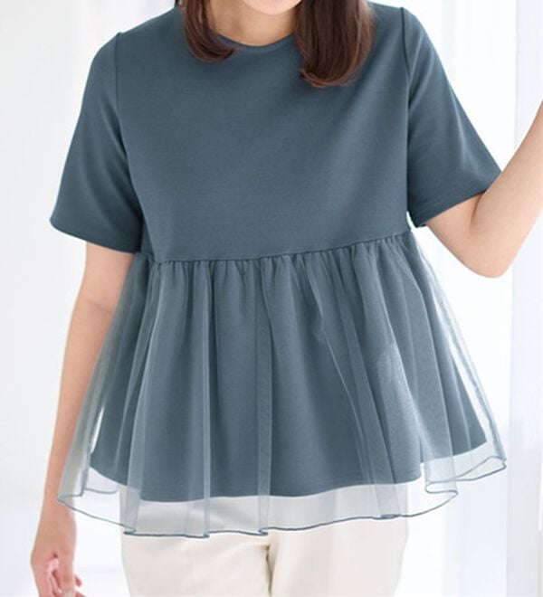 alotta（アロッタ）の「【4つの機能付】上品チュールペプラムＴシャツ【イエべ・ブルべ】（Tシャツ）」｜詳細画像