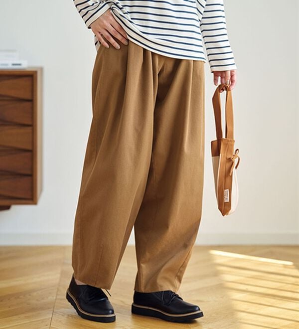 BELLUNA（ベルーナ）の「＜＆ｃｏｃｏｃｈｉ＞ゆったりパンツ（フルレングスパンツ）」｜ベージュ