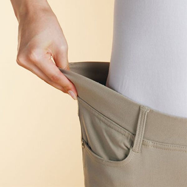 BELLUNA（ベルーナ）の「サイズ満載！グーンと伸びる裏起毛ラクパンツ（フルレングスパンツ）」｜詳細画像