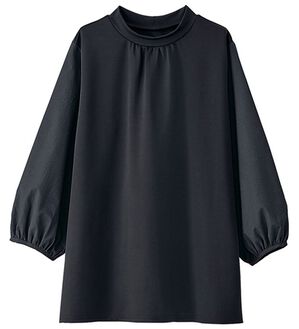 BELLUNA（ベルーナ）の「袖異素材切替ハイネックプルオーバー（カットソー）」｜黒