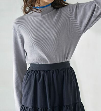 RANAN（ラナン）の「配色使いフレアー袖プチハイネックリブニット（ニット・セーター）」