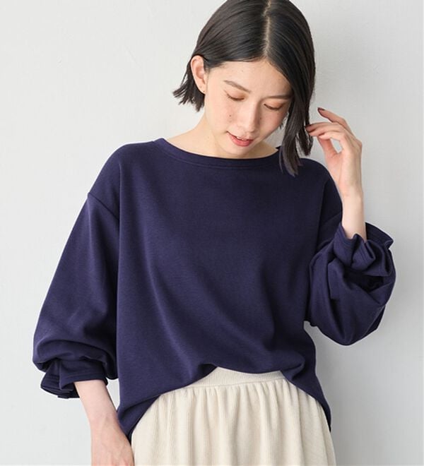 Viola e Viola（ヴィオラ エ ヴィオラ）の「裏ファー袖タックプルオーバー（カットソー）」｜詳細画像