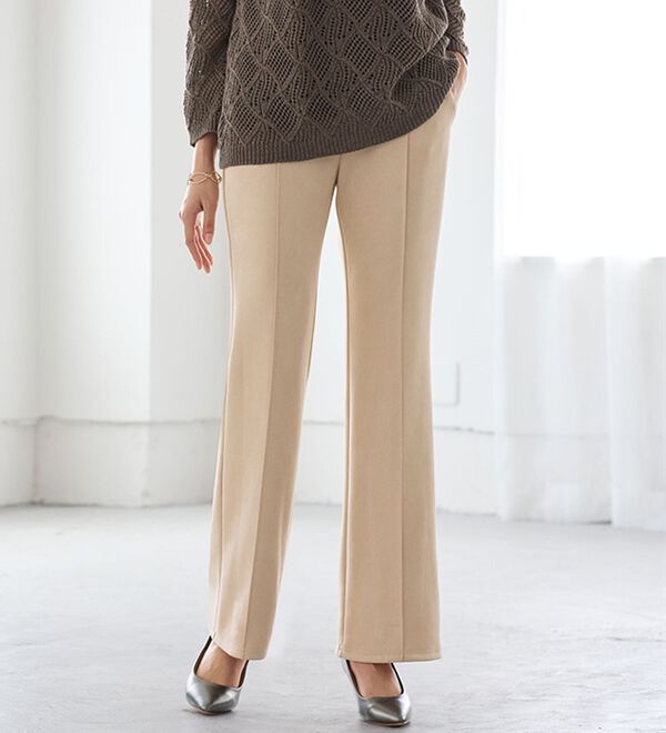 BELLUNA（ベルーナ）の「ストレッチスエード調美脚パンツ（フルレングスパンツ）」｜詳細画像
