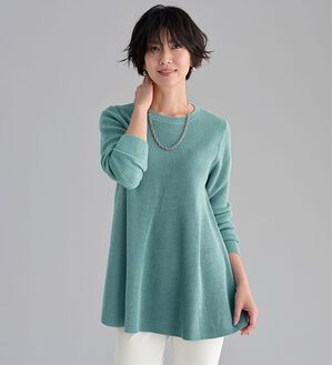 BELLUNA（ベルーナ）の「ラメ入りあぜ編フレアーニットチュニック（ニット・セーター）」｜セージ