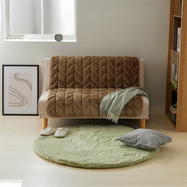 iellio（イエリオ）の「あったかふわふわボリュームソファカバー＜吸湿発熱・フランネル素材＞（ソファーカバー）」｜詳細画像