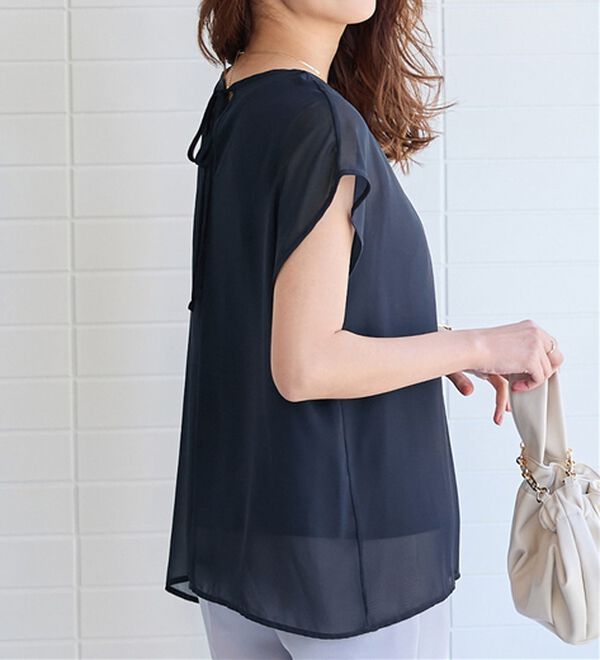 alotta（アロッタ）の「【接触冷感】機能付インナーシフォンブラウス（ブラウス）」｜詳細画像