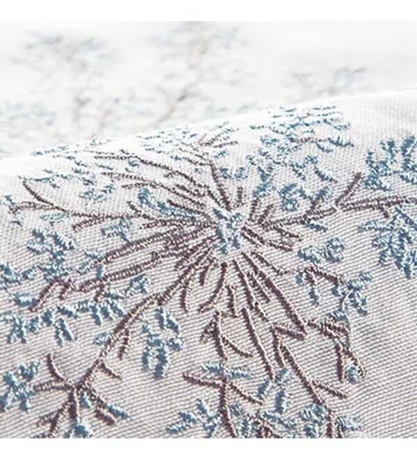 BELLUNA（ベルーナ）の「花柄パネル刺しゅうデザインブラウス（ブラウス）」｜詳細画像