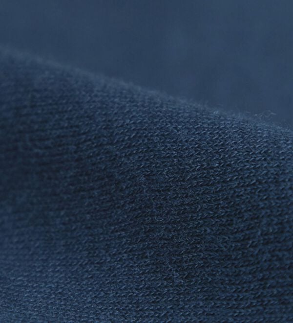 BELLUNA（ベルーナ）の「＜Ｄｉｓｎｅｙ＞【ドナルド＆デイジー】抱き着きプリント裏起毛トレーナー（カットソー）」｜詳細画像