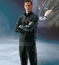 「＜フィラ＞大人の艶！ベロアアクティブスーツ（メンズスポーツウェア（トップス））」