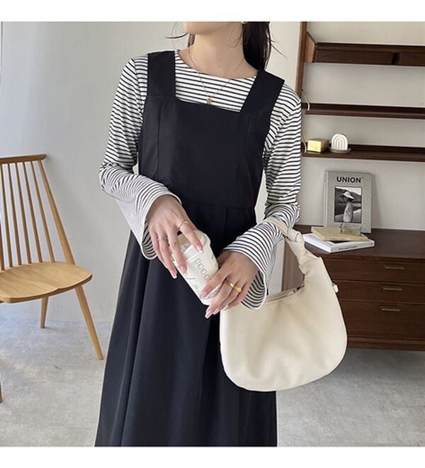 GeeRA（ジーラ）の「スクエアネックフレアージャンパースカート（ジャンパースカート）」｜詳細画像