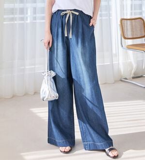 Viola e Viola（ヴィオラ エ ヴィオラ）の「涼やか！軽やか！ライトオンスデニムイージーパンツ（その他パンツ）」｜詳細画像