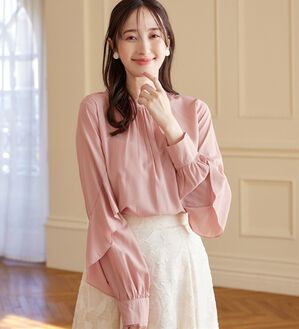 alotta（アロッタ）の「フリル袖プチハイネックブラウス（ブラウス）」｜ピンク