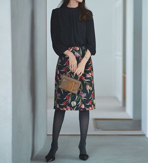 RANAN（ラナン）の「ゴブラン使いドッキングワンピース（ドッキングワンピース）」｜花柄