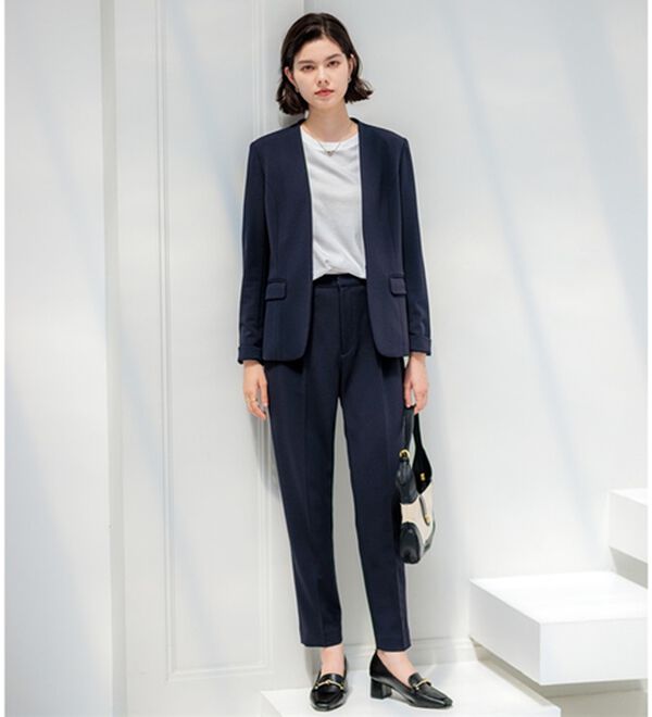 GeeRA（ジーラ）の「【ジャケット+パンツ】洗濯機で洗えるのびのび！ストレッチカットソーセットアップスーツ（パンツスーツ）」｜詳細画像