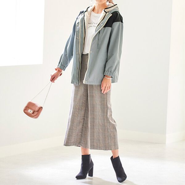 BELLUNA（ベルーナ）の「ボアベスト付配色ブルゾン（ハーフコート）」｜詳細画像