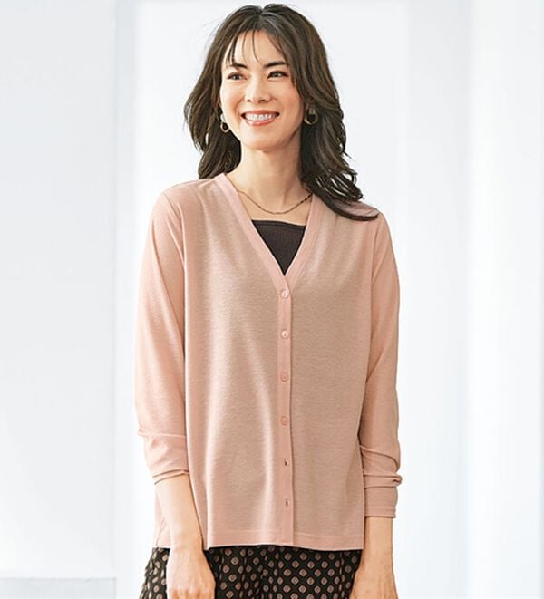 BELLUNA（ベルーナ）の「持ち運びに便利！ＵＶ対策シアーカーディガン（その他カーディガン）」｜ピンク