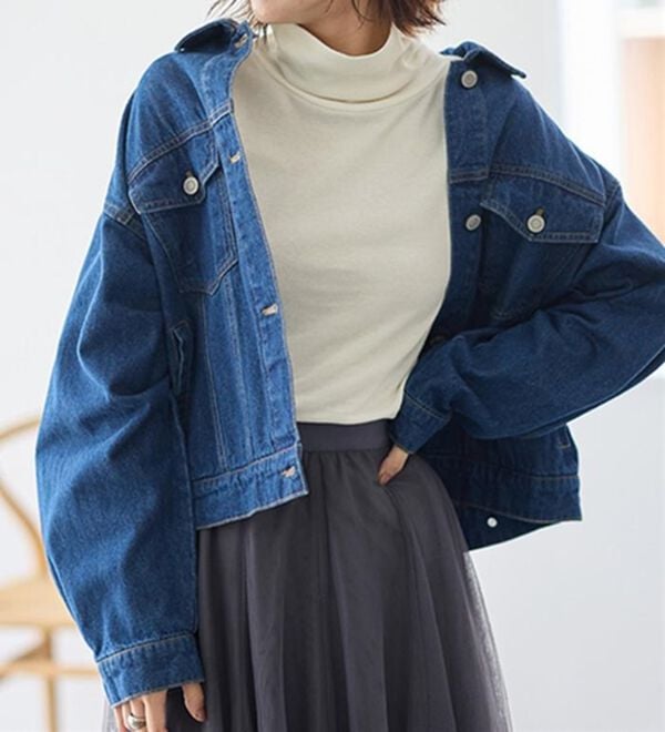 LAVIENNE（ラヴィエンヌ）の「【医師オススメ】綿１００％吸湿発熱あったかインナー　タートルネックインナー長袖（肌着・インナーウェア）」｜詳細画像