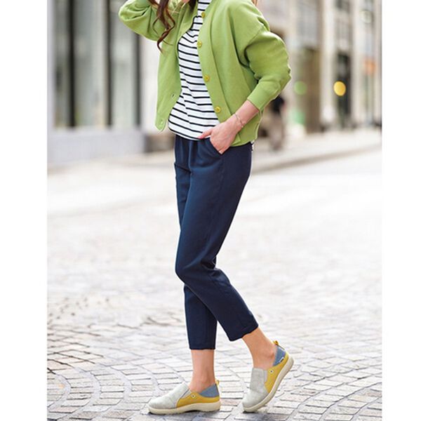 BELLUNA（ベルーナ）の「＜ｍｏｚ＞踵踏める２ＷＡＹスリッポン（スリッポン）」｜詳細画像