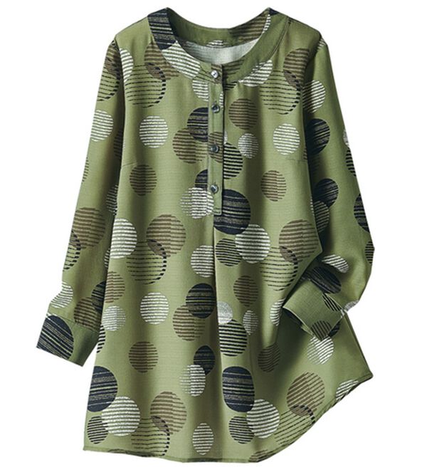 BELLUNA（ベルーナ）の「ナチュラル柄プリントブラウス（ブラウス）」｜カーキ系