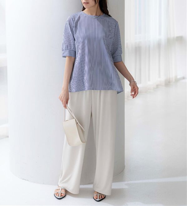 BELLUNA（ベルーナ）の「ジョーゼット素材タック使いＴブラウス（ブラウス）」｜詳細画像