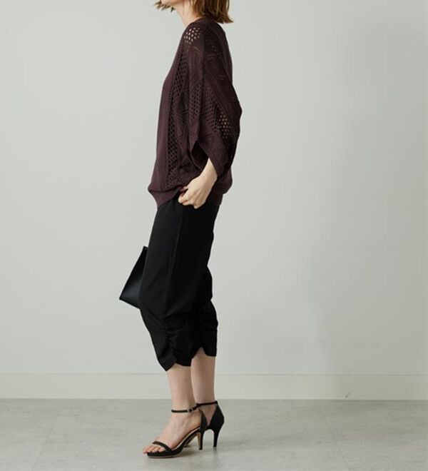 BELLUNA（ベルーナ）の「透かし編ドルマンニットプルオーバー（ニット・セーター）」｜詳細画像