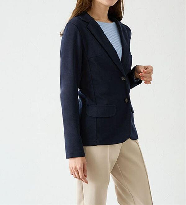 Pierrot（ピエロ）の「ＯＮ／ＯＦＦ使えるポンチ素材テーラードジャケット（テーラードジャケット）」｜詳細画像