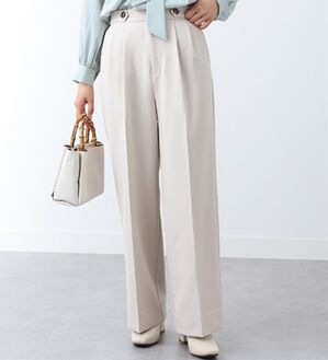 BELLUNA（ベルーナ）の「ボタンデザインセンタープレスワイドパンツ（ワイドパンツ・ガウチョ）」｜グレージュ