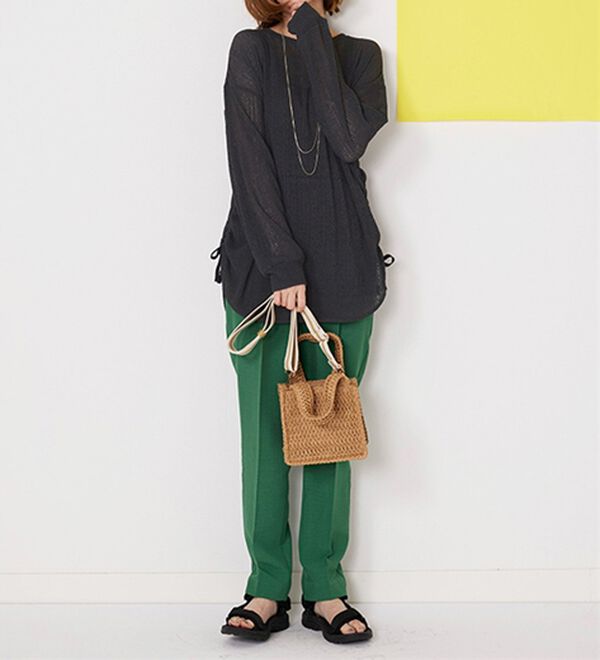 BELLUNA（ベルーナ）の「程よい透け感！メッシュ素材ドロスト使いチュニック（チュニック）」｜詳細画像