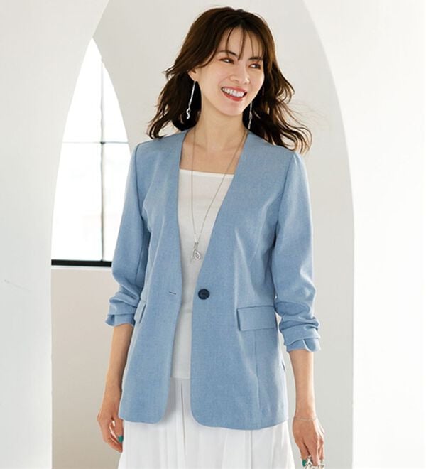 BELLUNA（ベルーナ）の「＜楽スタフィット＞ノーカラージャケット（ノーカラージャケット）」｜ブルー