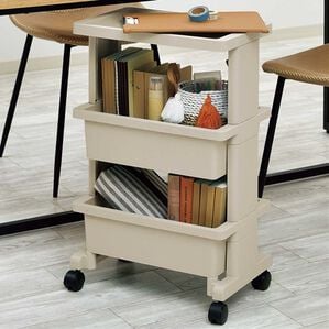 iellio（イエリオ）の「日本製リセ　テーブルワゴン３段＜キッチンワゴン・バスケットトローリー・ラック＞（リビング用品）」｜グレージュ