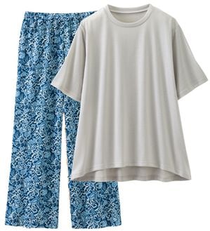 LAVIENNE（ラヴィエンヌ）の「【寝苦しさにさよなら】風がス～っと肌さら！涼しいメッシュ使いパジャマ（パジャマ・ルームウェア）」｜ペイズリー柄