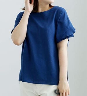 BELLUNA（ベルーナ）の「レーヨン麻袖デザインブラウス（ブラウス）」｜ブルー