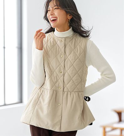 BELLUNA（ベルーナ）の「キルト切替ペプラムベスト（ベスト）」