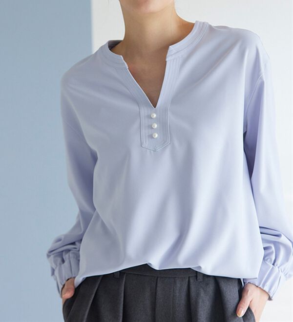 RANAN（ラナン）の「3つの機能付！パール調ボタン付スキッパーブラウス（ブラウス）」｜詳細画像
