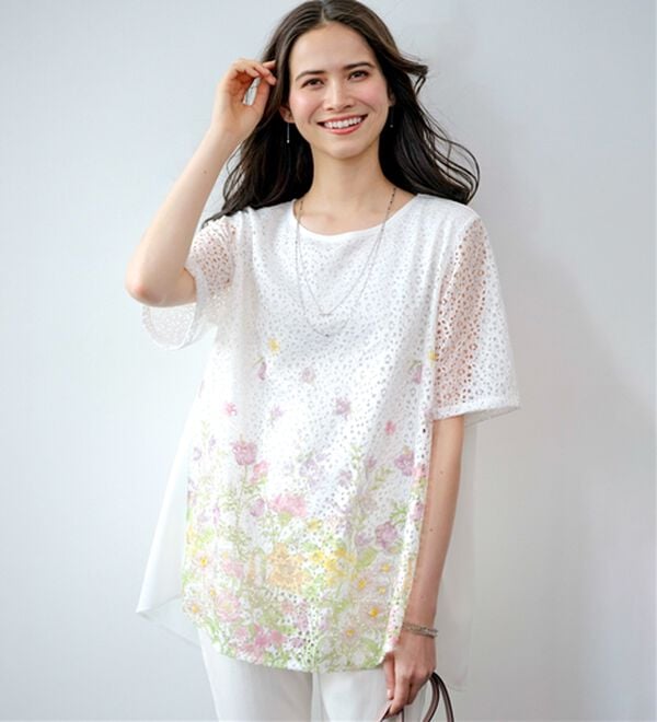 BELLUNA（ベルーナ）の「シフォン重ね花柄プリントレースチュニック（チュニック）」｜詳細画像