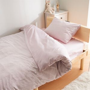 iellio（イエリオ）の「シャンブレー調ストライプカバーリング（敷布団カバー・シーツ）」｜ストライプピンク