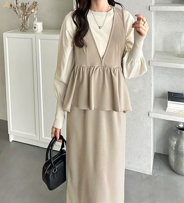 GeeRA（ジーラ）の「楽ちん！ペプラムジャンパースカート（ジャンパースカート）」｜詳細画像