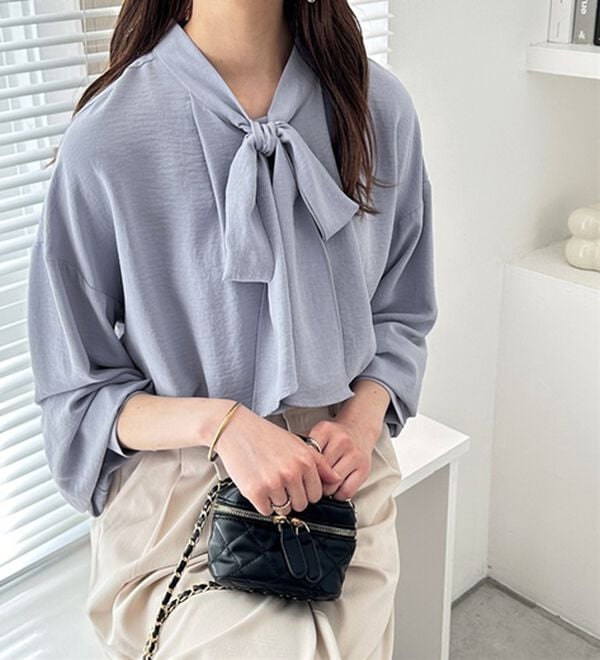 GeeRA（ジーラ）の「前後２ｗａｙボウタイブラウス（ブラウス）」｜詳細画像