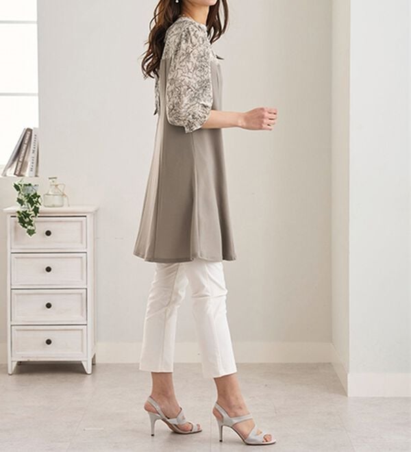 BELLUNA（ベルーナ）の「バックリボン使いプリント切替チュニック（その他ワンピース）」｜詳細画像