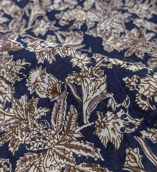 BELLUNA（ベルーナ）の「<INDIA>花柄フレンチブラウス（ブラウス）」｜詳細画像