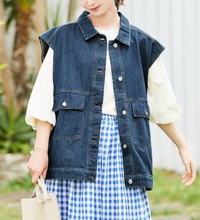 Viola e Viola（ヴィオラ エ ヴィオラ）の「ゆるシルエットポケット付ベスト（ベスト）」