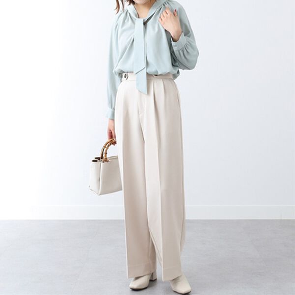 BELLUNA（ベルーナ）の「ジョーゼット素材ボウタイブラウス（ブラウス）」｜詳細画像