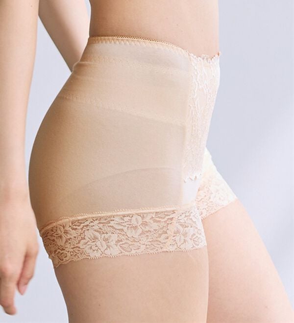 LAVIENNE（ラヴィエンヌ）の「骨盤シェイプの素敵ショーツ　単品（ショーツ）」｜詳細画像