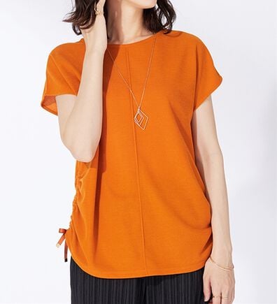 BELLUNA（ベルーナ）の「サイドシャーリング使いプルオーバー（カットソー）」