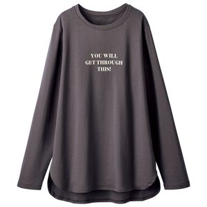 BELLUNA（ベルーナ）の「キレイ見え綿１００％素材プリントプルオーバー（カットソー）」｜チャコール