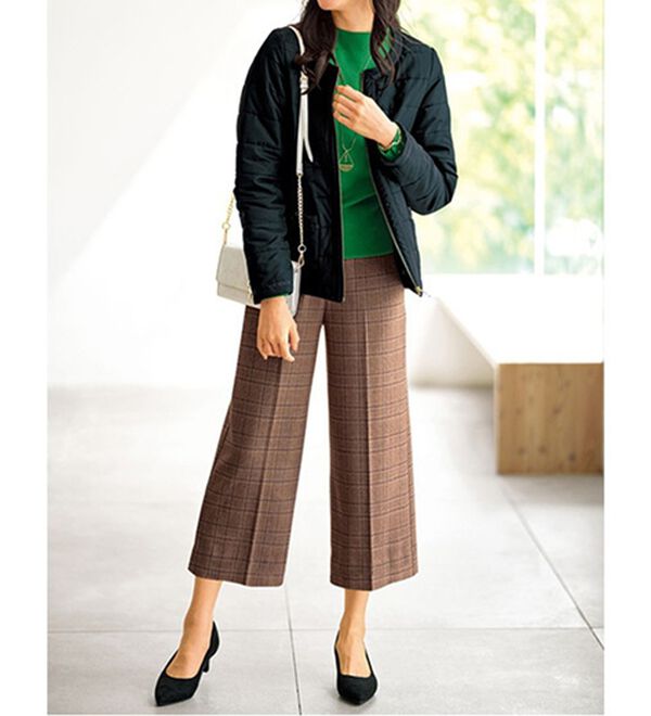 BELLUNA（ベルーナ）の「サマ見え（スーパーウォーム）ウール調センタープレスクロップドパンツ（クロップドパンツ）」｜詳細画像